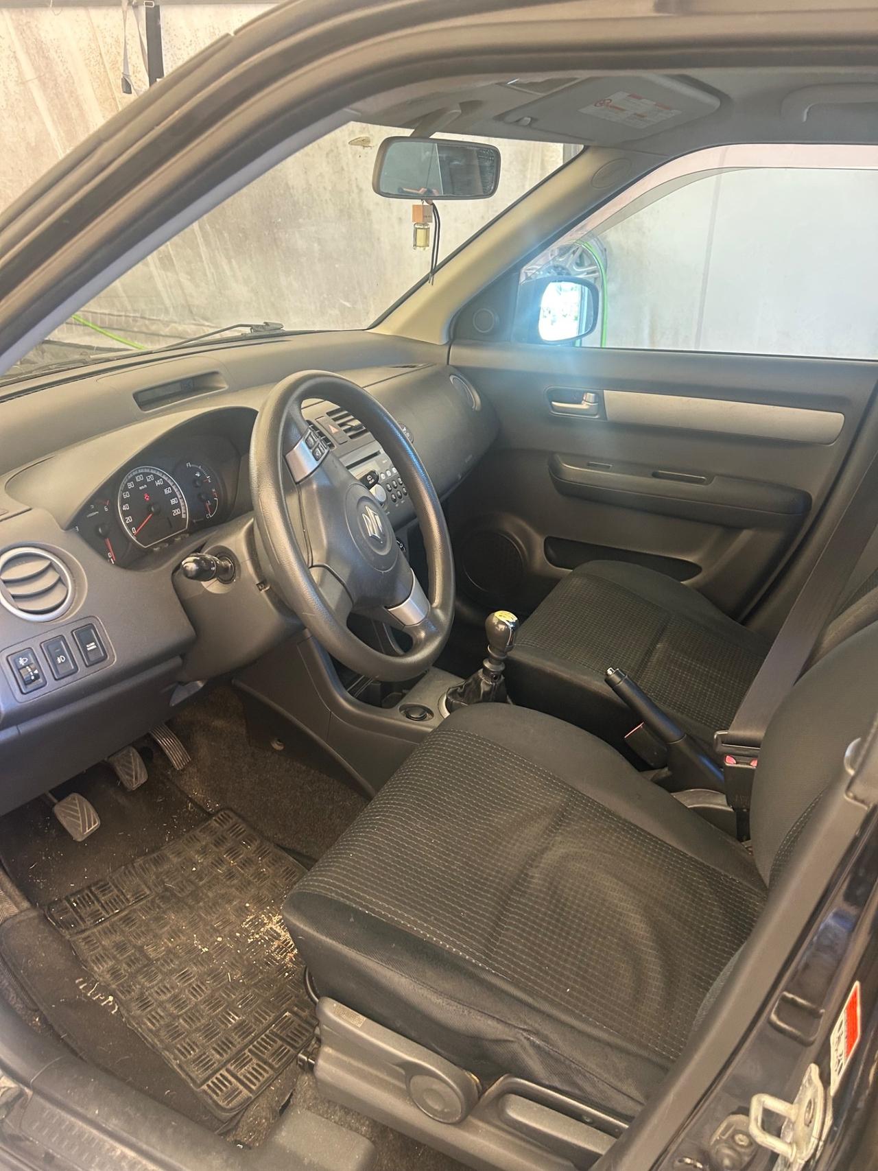 Suzuki Swift 1.3 DDiS 5p. GL