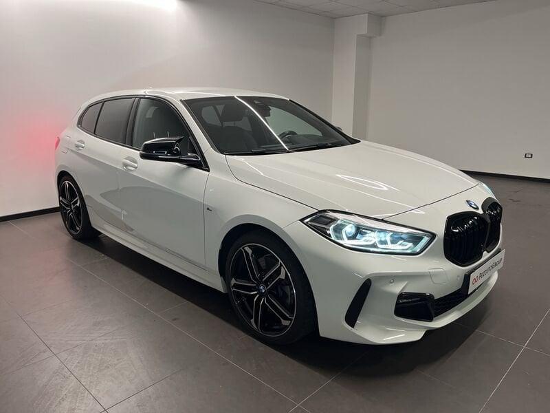 BMW Serie 1 120 D M SPORT