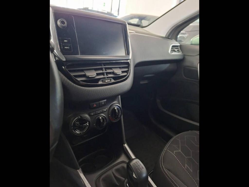 Peugeot 2008 1.2 PureTech Allure