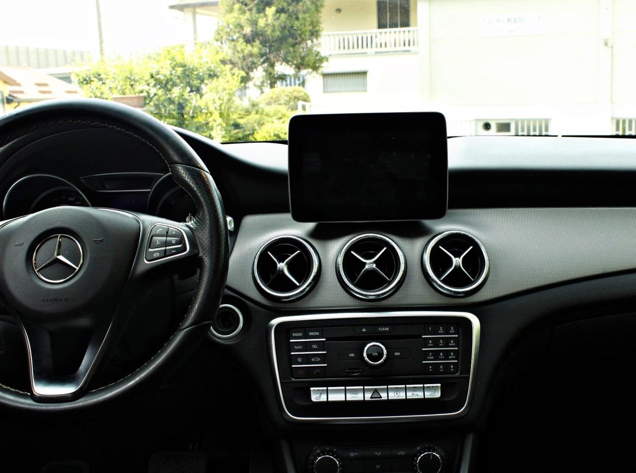 Mercedes-benz CLA 200 S.W. Business