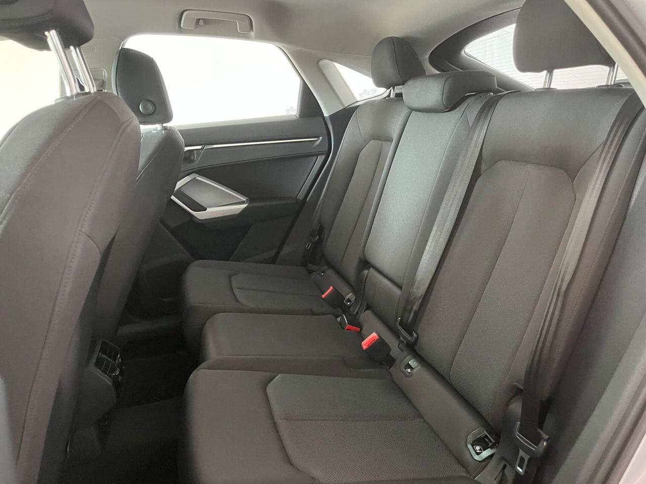 Audi Q3 SPB 35 TDI S tronic Business Plus