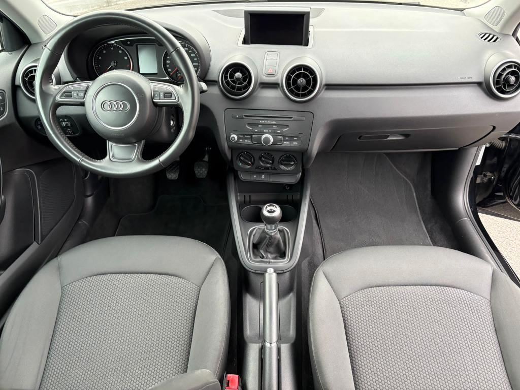 Audi A1 3 Porte A1 1.2 tfsi 85 CV Admired OK NEOPATENTATI
