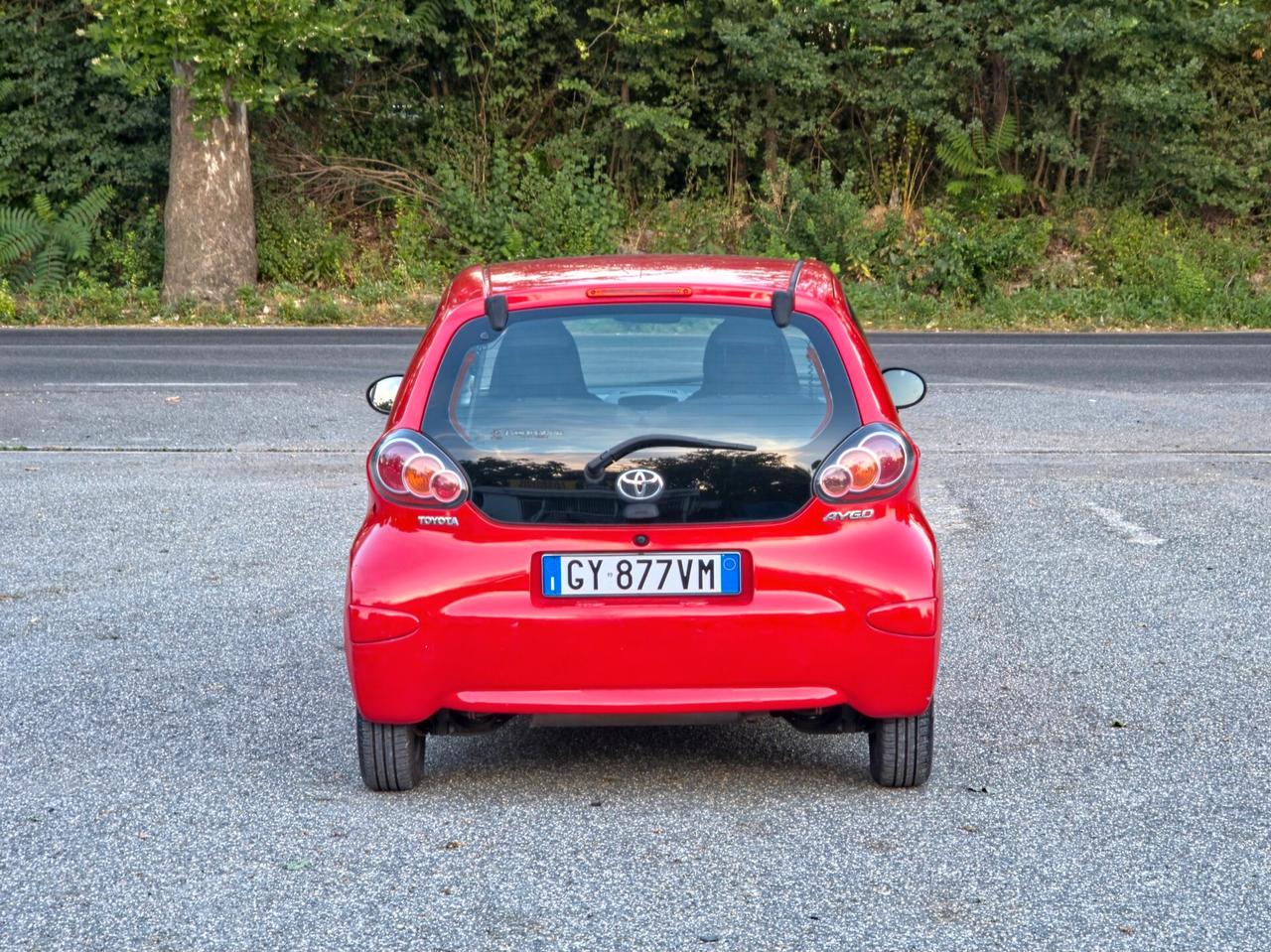 Toyota Aygo 1.0 12V CV-68 VVT-i 5 porte Sol 2009-E4 Manuale NEO