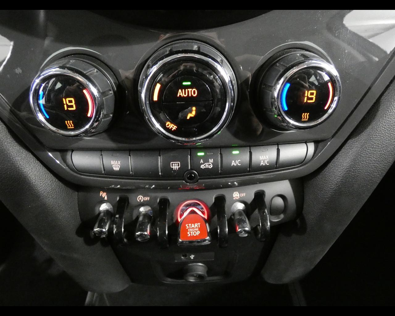 MINI Mini Countrym.(F60) - Mini 2.0 Cooper D Northwood Edition Countryman