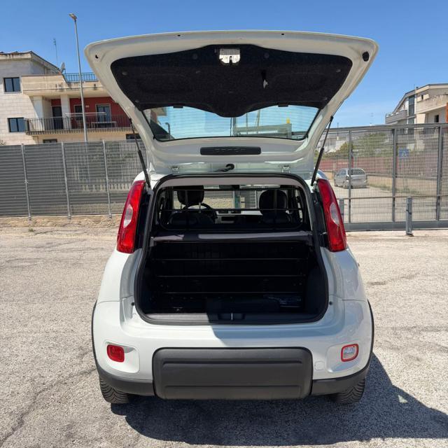 FIAT PANDA VAN 1.0 HYBRID 4 POSTI STREET - 2022