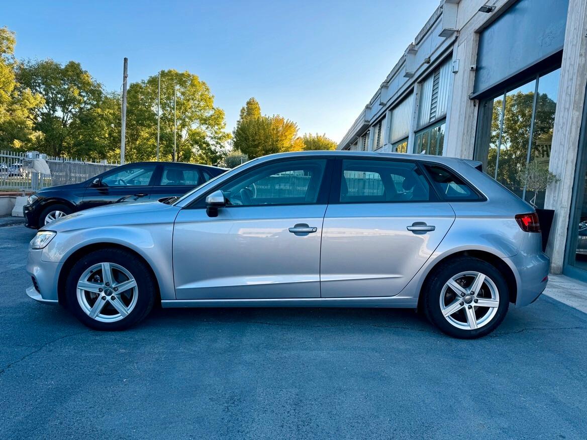 Audi A3 SPB 30 TDI Business