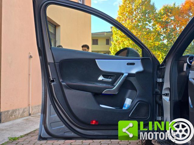 MERCEDES-BENZ A 220 Automatic Premium AMG Line 190 CV