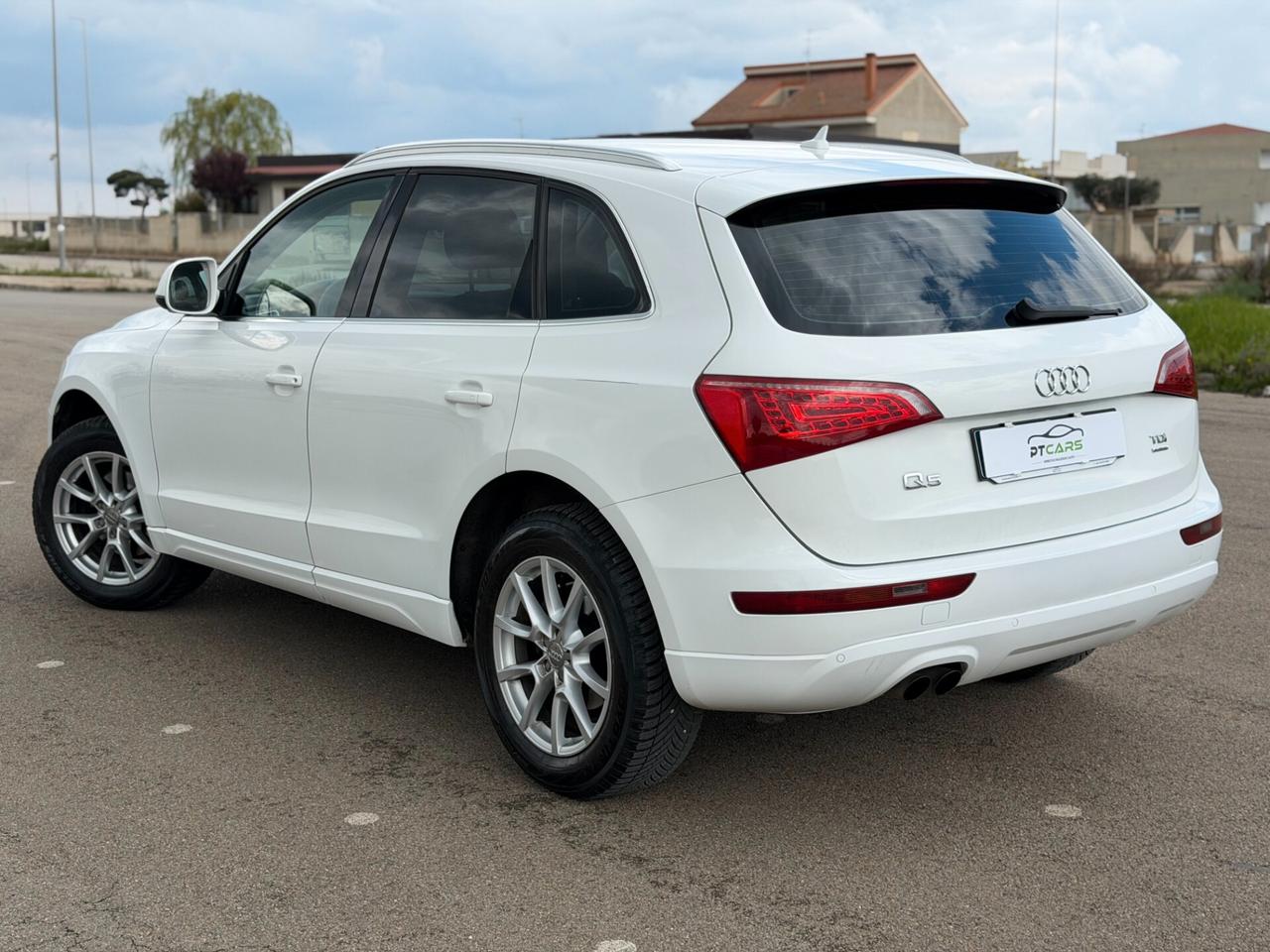 Audi Q5 q5 2.0 tdi 170cv quattro fari*navi