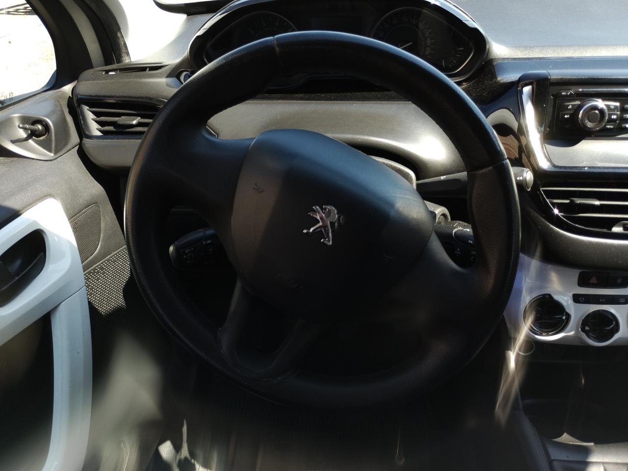 Peugeot 208 208 5p 1.2 puretech 12v Active GPL