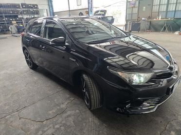 Toyota Auris 1.8 Hybrid Lounge