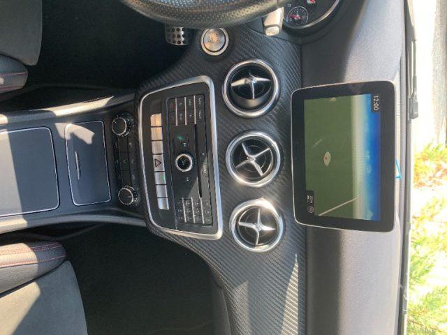 MERCEDES-BENZ A 180 d Automatic Premium