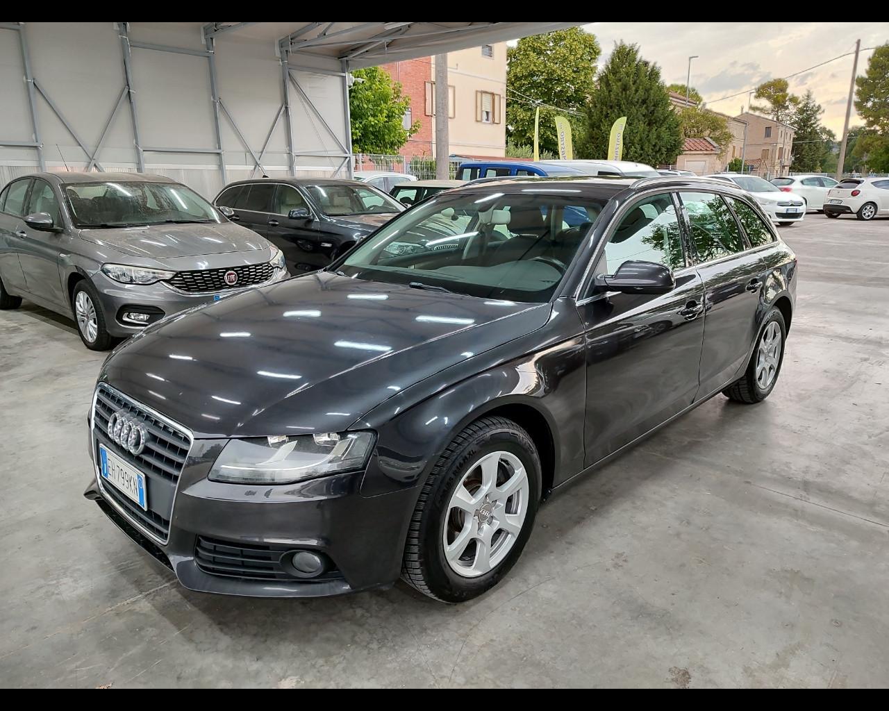 AUDI A4 4ª serie - A4 Avant 2.0 TDI 120 CV Ambiente
