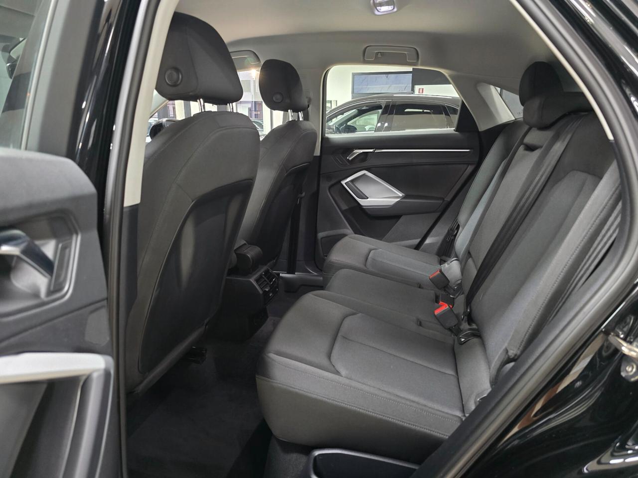 Audi Q3 SPB 35 TDI S tronic quattro edition (km 35000)