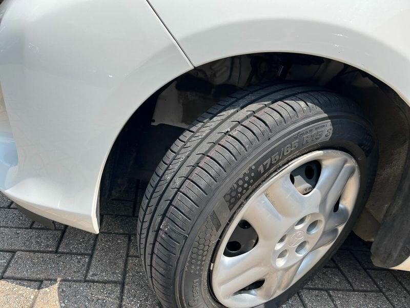 Toyota Yaris Yaris 1.5 Hybrid 5 porte Lounge