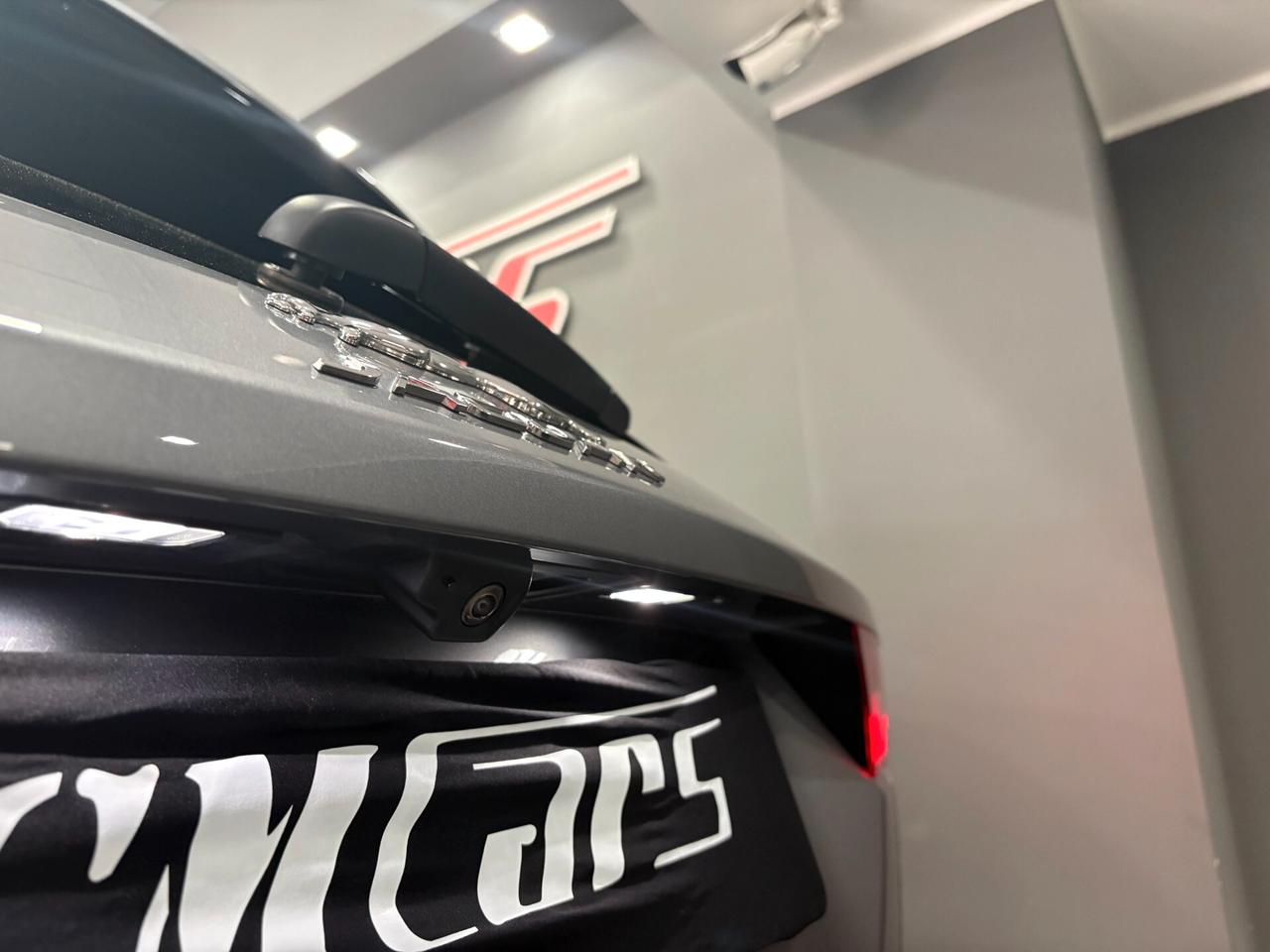 Jaguar E-Pace 2.0 i4 Mhev 200cv AWD auto R-Dynamic HSE ITALIANA