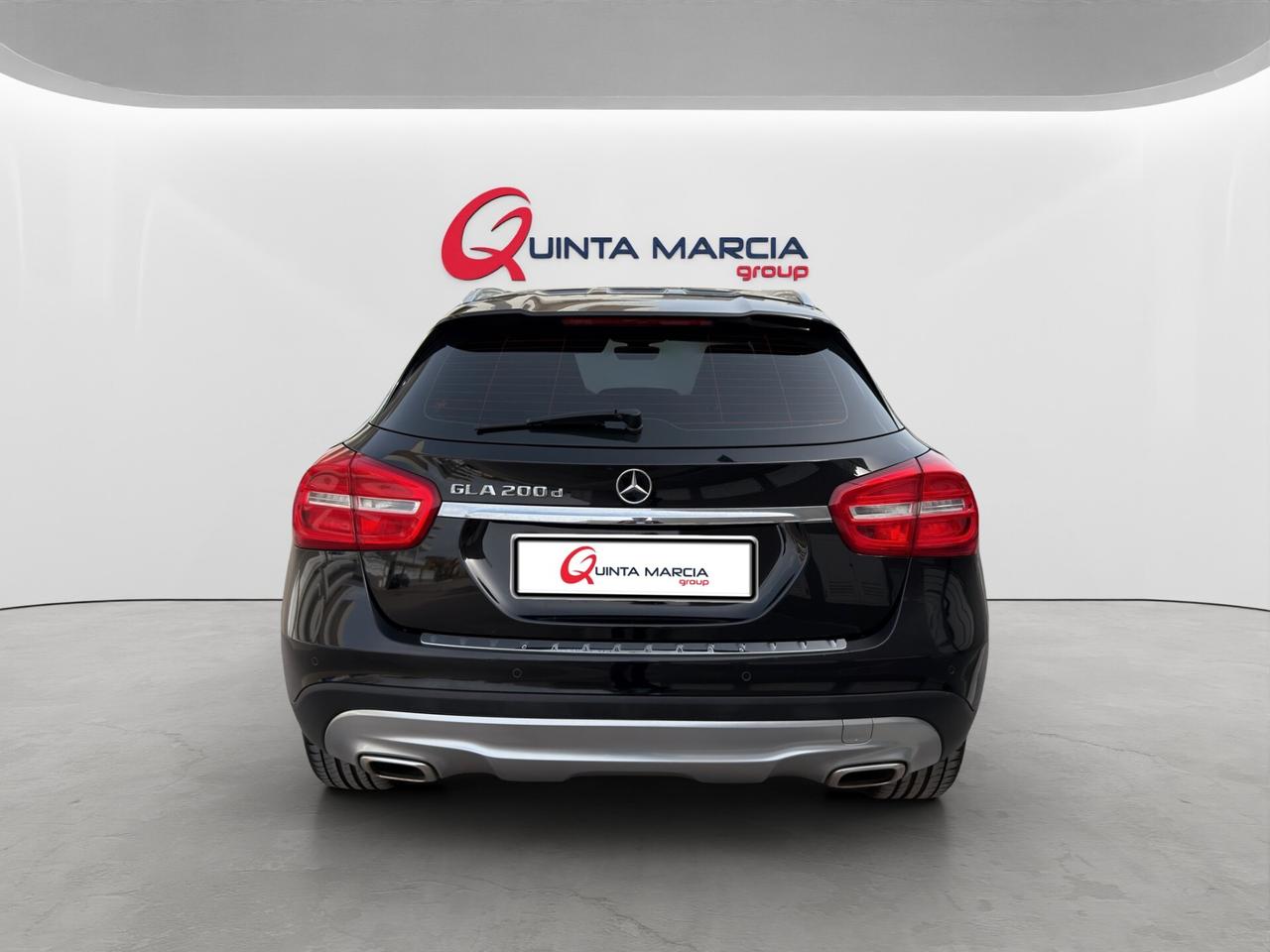 Mercedes-benz GLA 200d AUTOM/TETTO APRIBILE