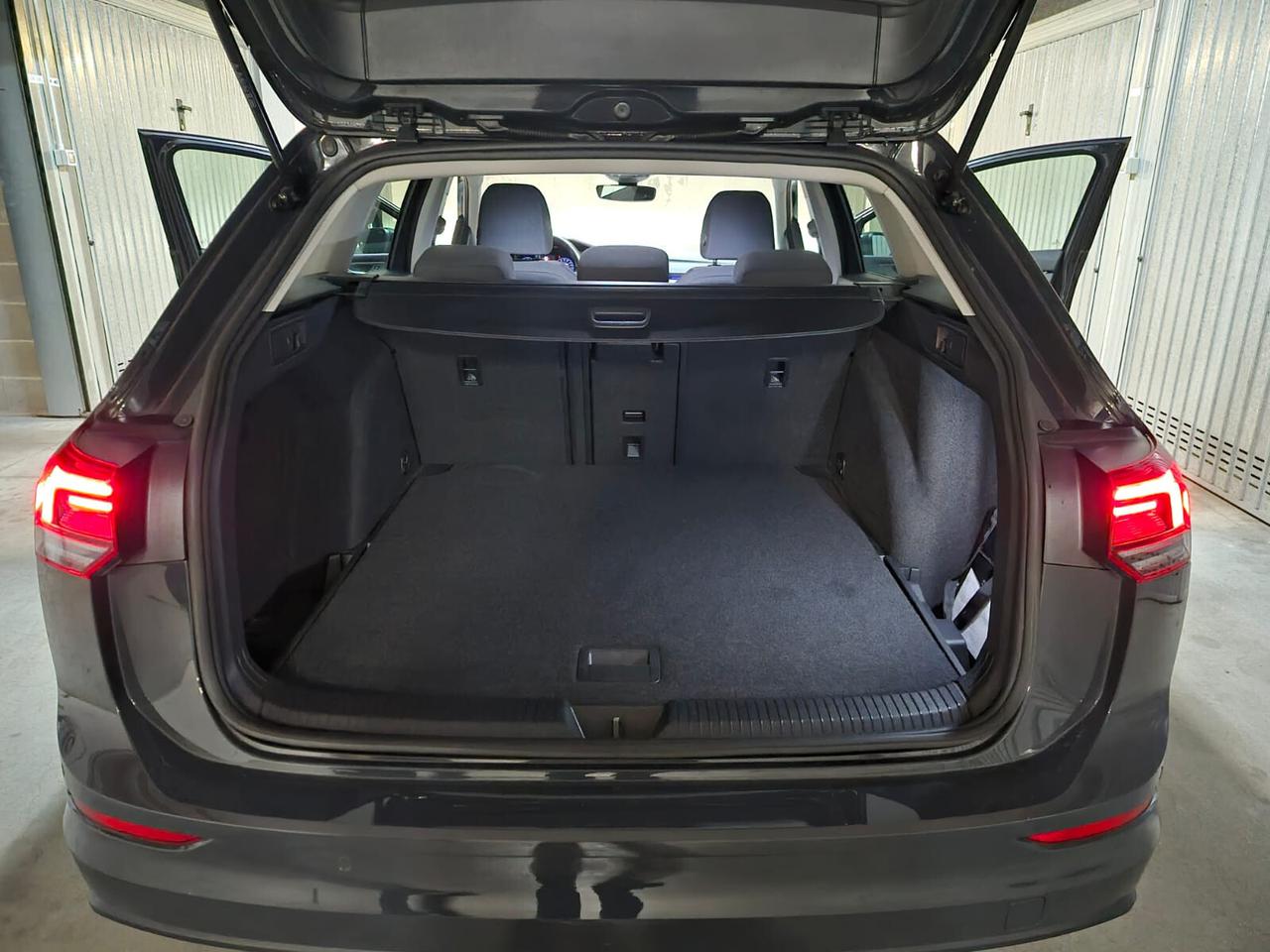 Volkswagen Golf Variant 1.5 eTSI EVO ACT DSG Life