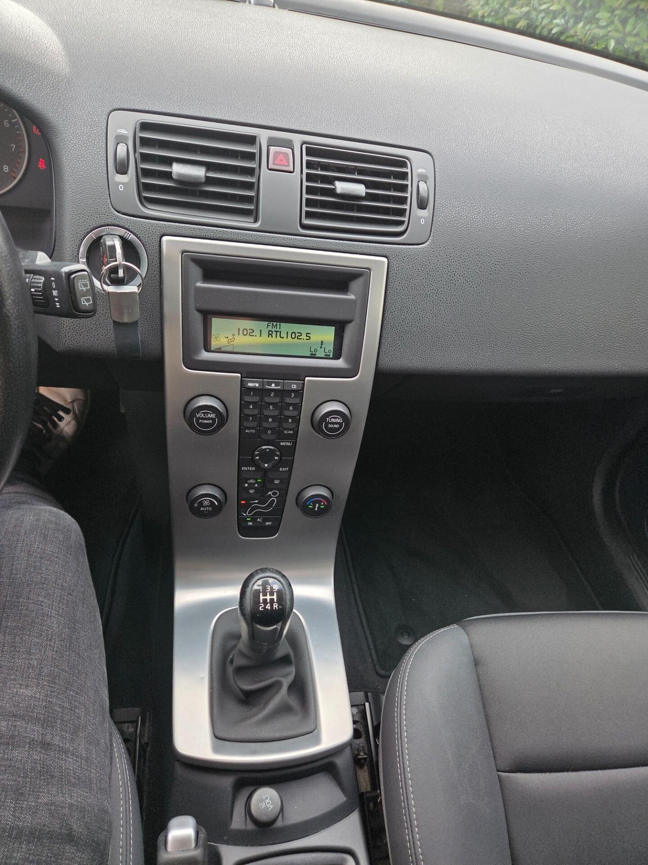 Volvo V50 1.6 16V cat Summum