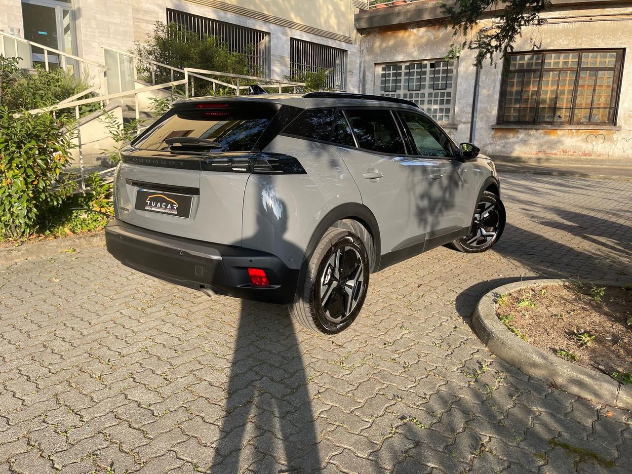 Peugeot 2008 Allure 1.2 PureTech 100 #5940