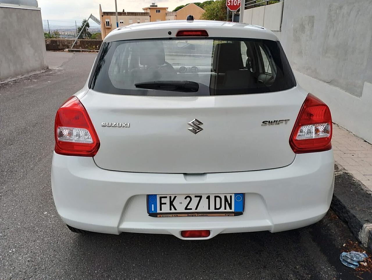 Suzuki Swift 1.2 benzina