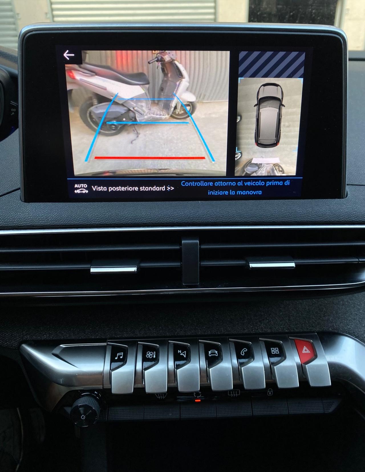 Peugeot 3008 BlueHDi 130 S&S EAT8 Allure