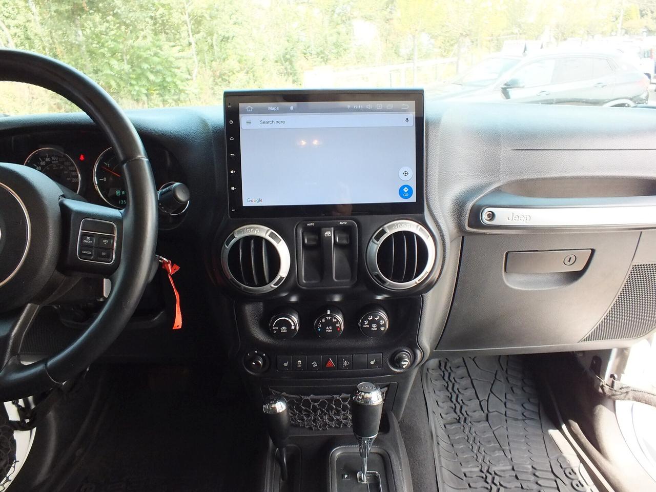 JEEP WRANGLER 2.8 CRD DPF SAHARA AUTOM.