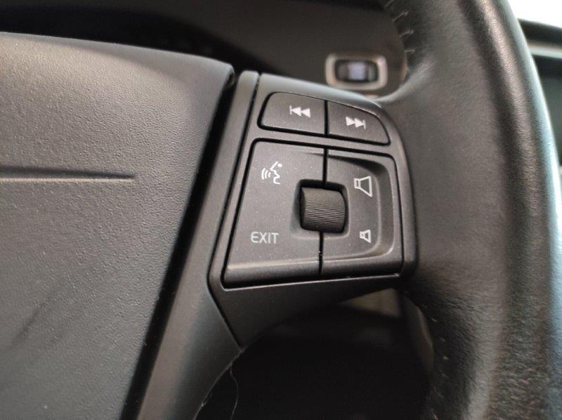 VOLVO V40 (2012-2020) - V40 D2 Geartronic Business