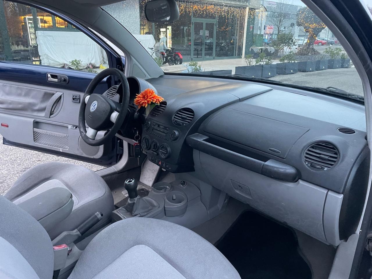 Volkswagen New Beetle 1.6*Neopatentati*Tenuta benissimo *