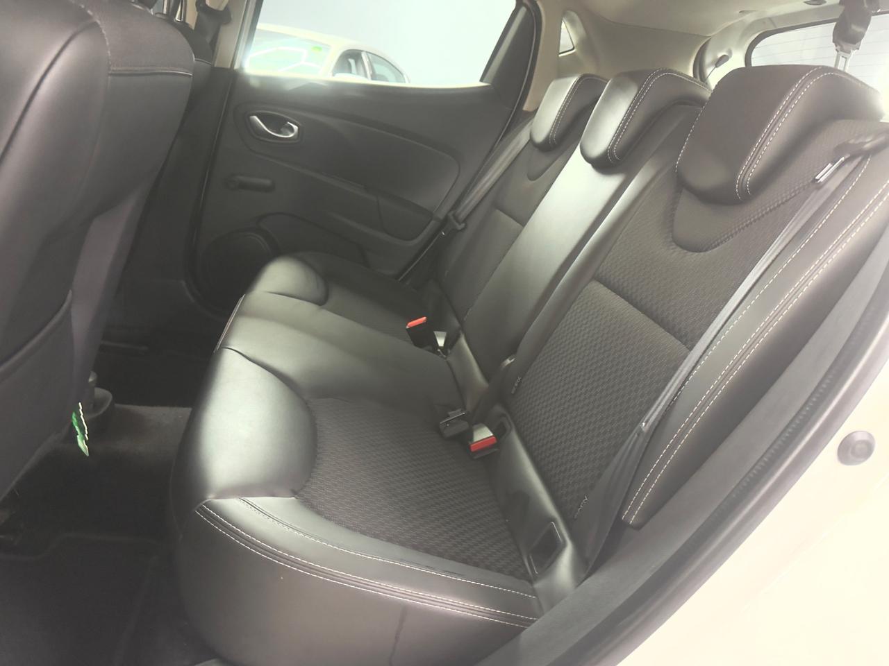 Renault Clio dCi 8V 90 CV 5 porte Duel2