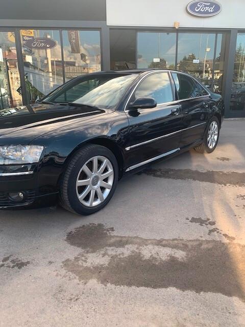 Audi A8 3.0 V6 TDI F.AP. quattro tiptronic