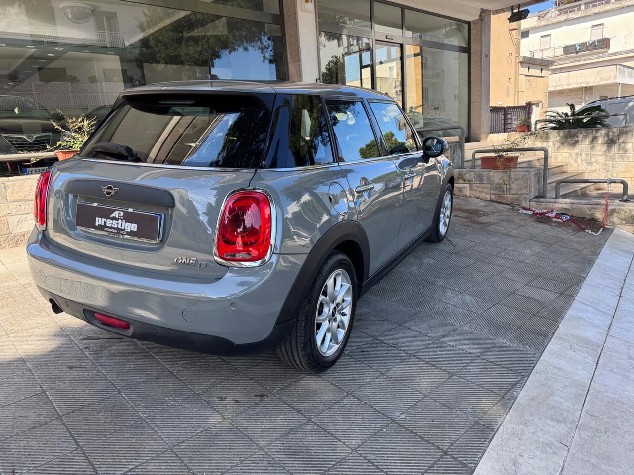 Mini Mini 1.5 One D