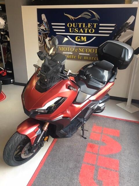 Honda ADV 350 ABS + TCS