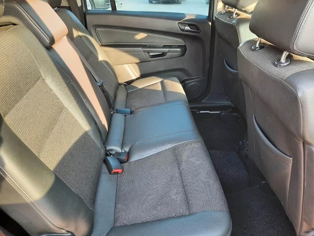 Opel Zafira 1.6 16V VVT Cosmo