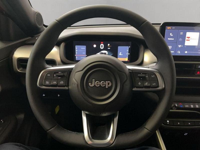 Jeep Avenger e-Hybrid 1.2 MHEV e-Hybrid Turbo Altitude