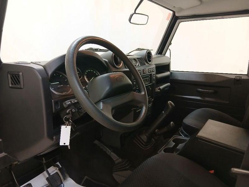Land Rover Defender 110 2.4 td SE Hard Top