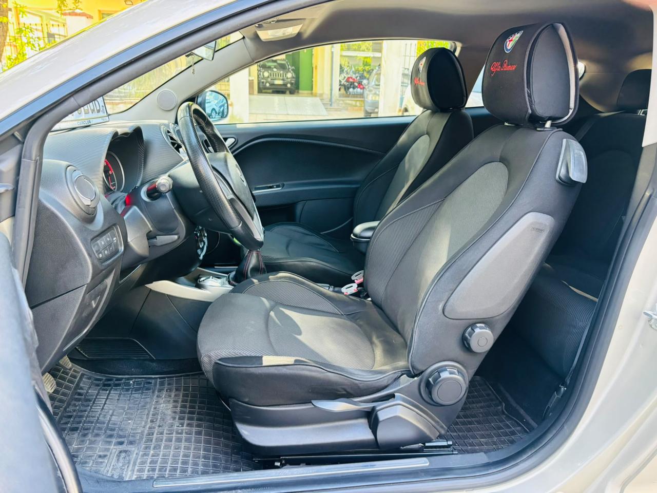 Alfa Romeo MiTo 1.6 jtdm Distinctive 120cv Navi Ta