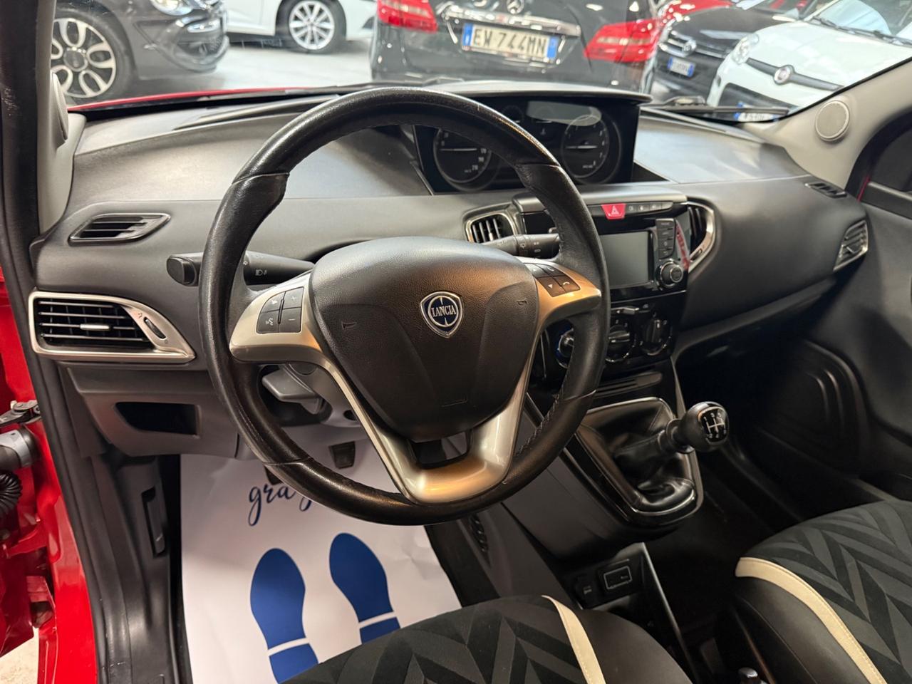 Lancia Ypsilon 1.2 69 CV GPL Ecochic Gold Ok Neopatentati