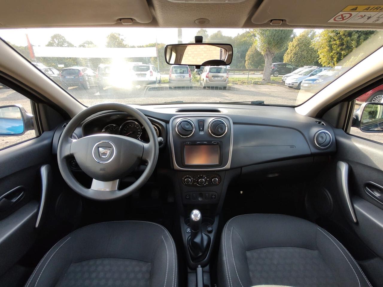Dacia Sandero 0.9 TCe 12V T-GPL 90 Start&Stop SS Lauréate Family