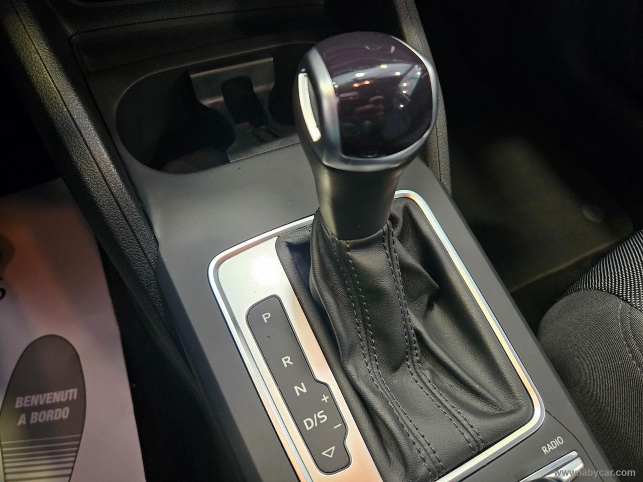 AUDI Q2 30 TDI S tronic Business