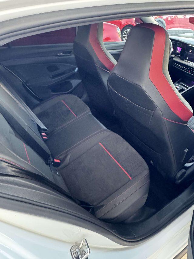 VOLKSWAGEN Golf GTI 5p 2.0 tsi clubsport 300 CV