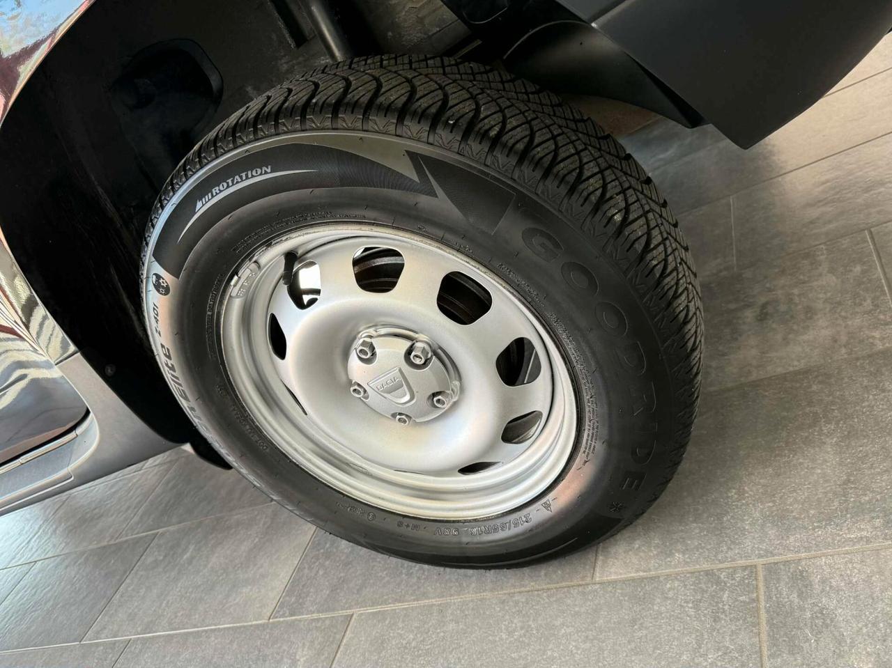 Dacia Duster 1.6 105CV 4x2 GPL Lauréate NEOPATENTATI