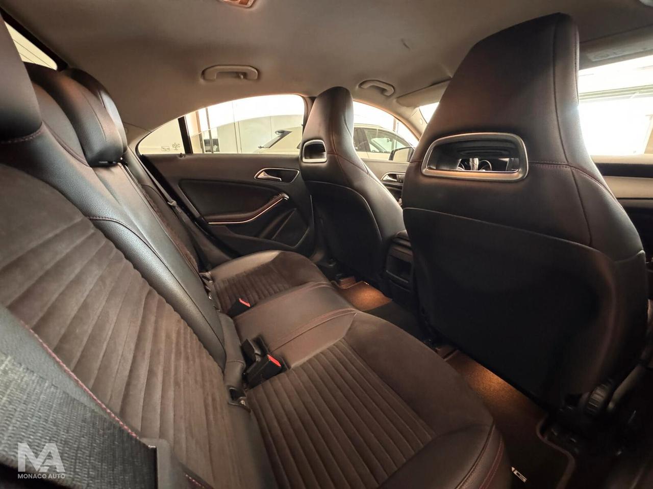 Mercedes-benz CLA 200D 135cv Automatic Premium - 2018