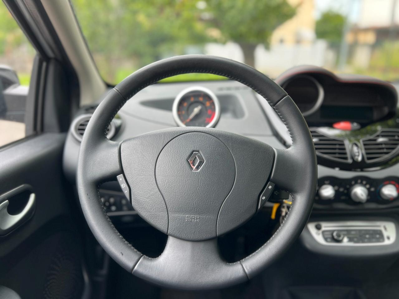 Renault Twingo 1.2 16V Live