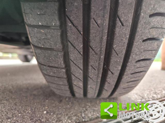 VOLKSWAGEN Tiguan 1.6 TDI SCR Business BlueMotion Tech.GARANZIA INCL