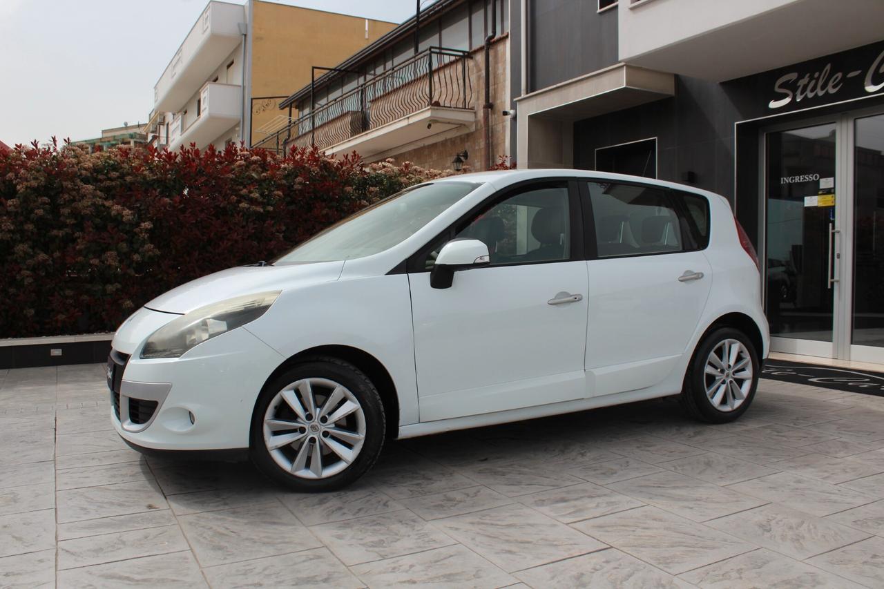 Renault Scenic Scénic 1.9 dCi 130CV Luxe