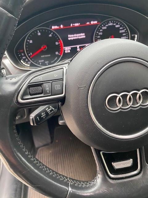 Audi A6 allroad 3.0 TDI 218 CV S tronic Business