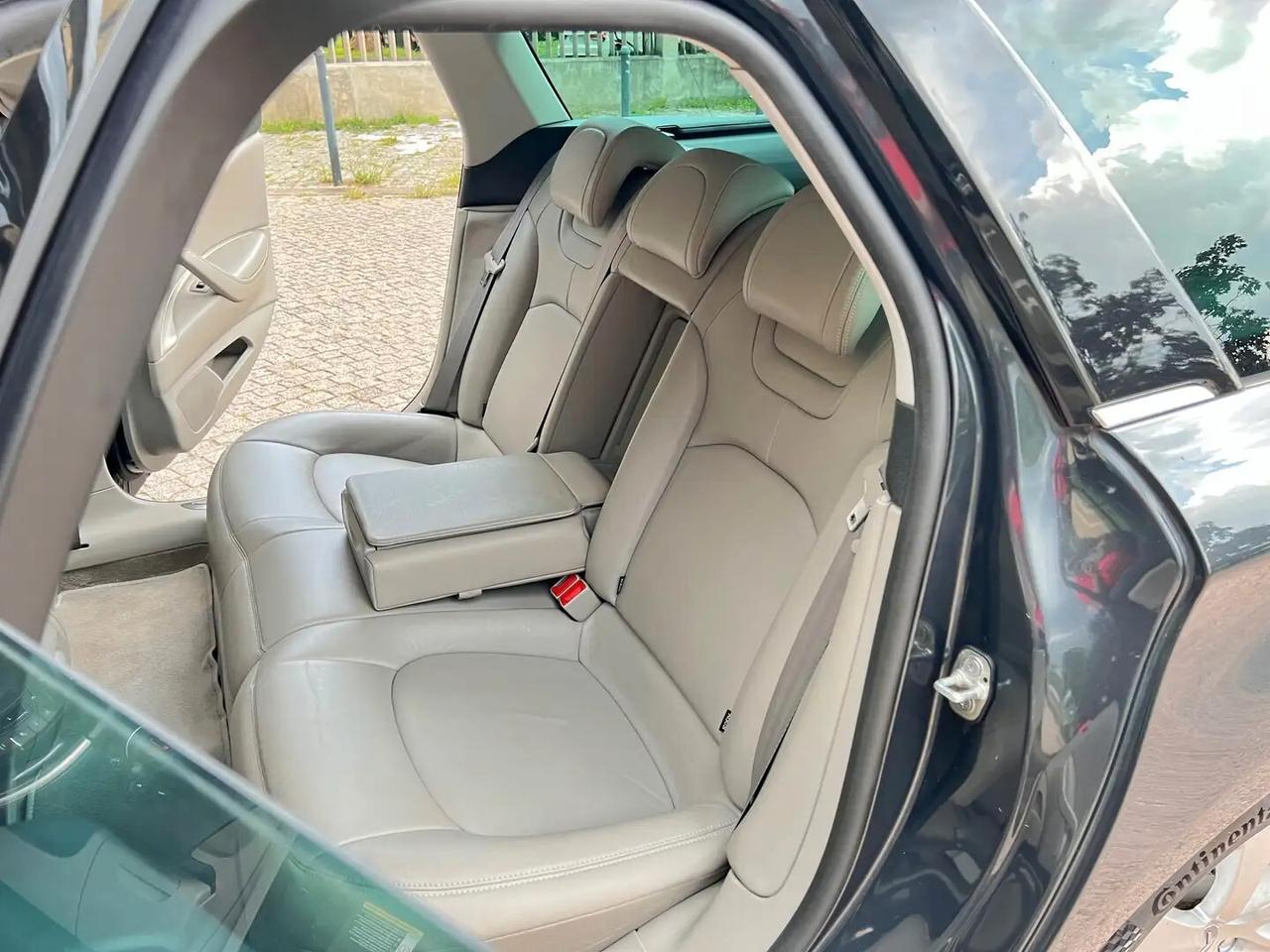 Citroen C5 3.0 HDi V6 24V Bi-Turbo aut. Hydractive Executive Tourer