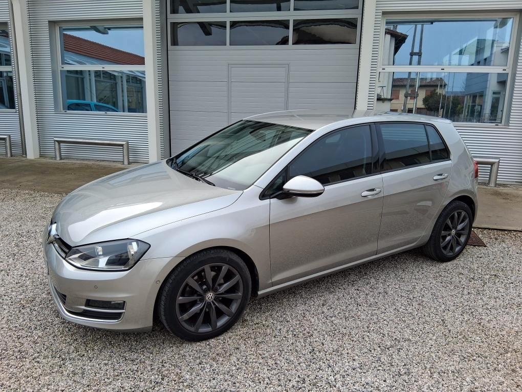 VOLKSWAGEN GOLF 1.6 DIESEL "HIGHLINE" 110 CV
