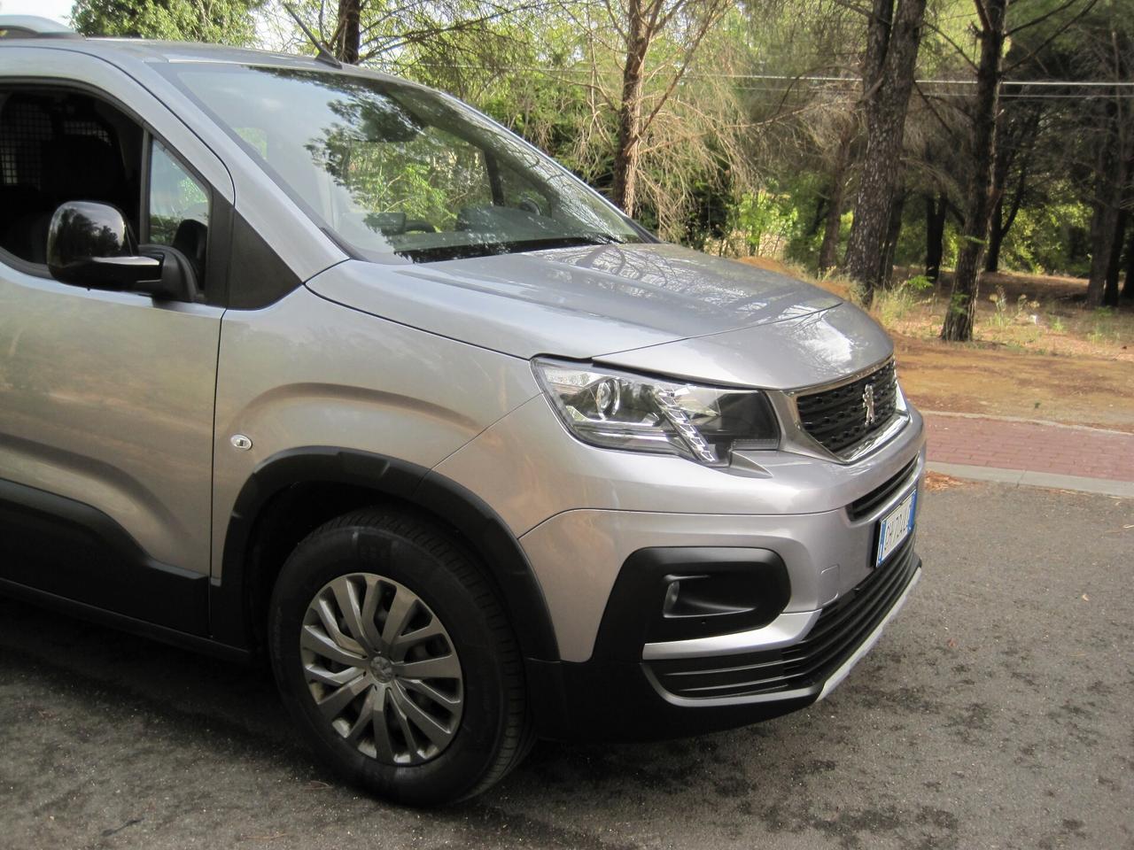 Peugeot Rifter BlueHDi 100 S&S Allure Standard