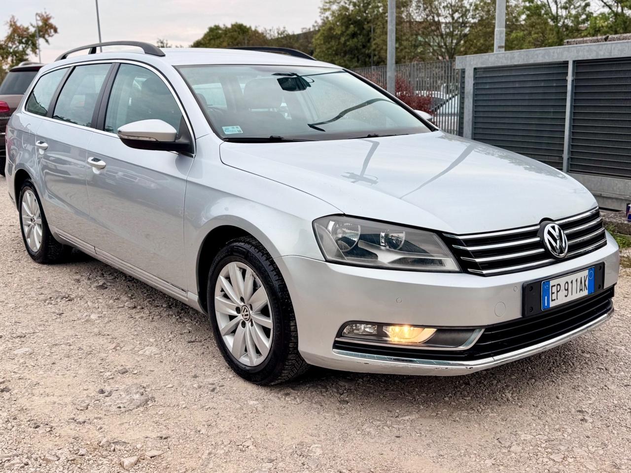 VW PASSAT 1.6 TDI 105cv Neopatentati - 2013